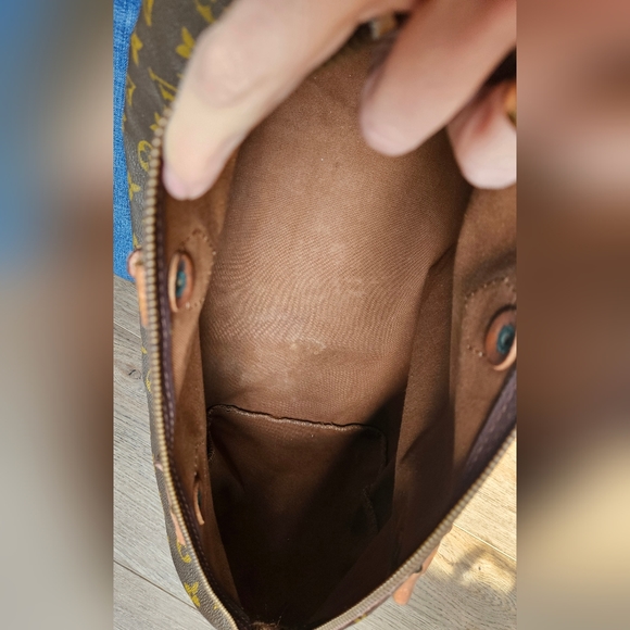 GUC LOUIS VUITTON VINTAGE SPEEDY 35 W/COA - Picture 7 of 13